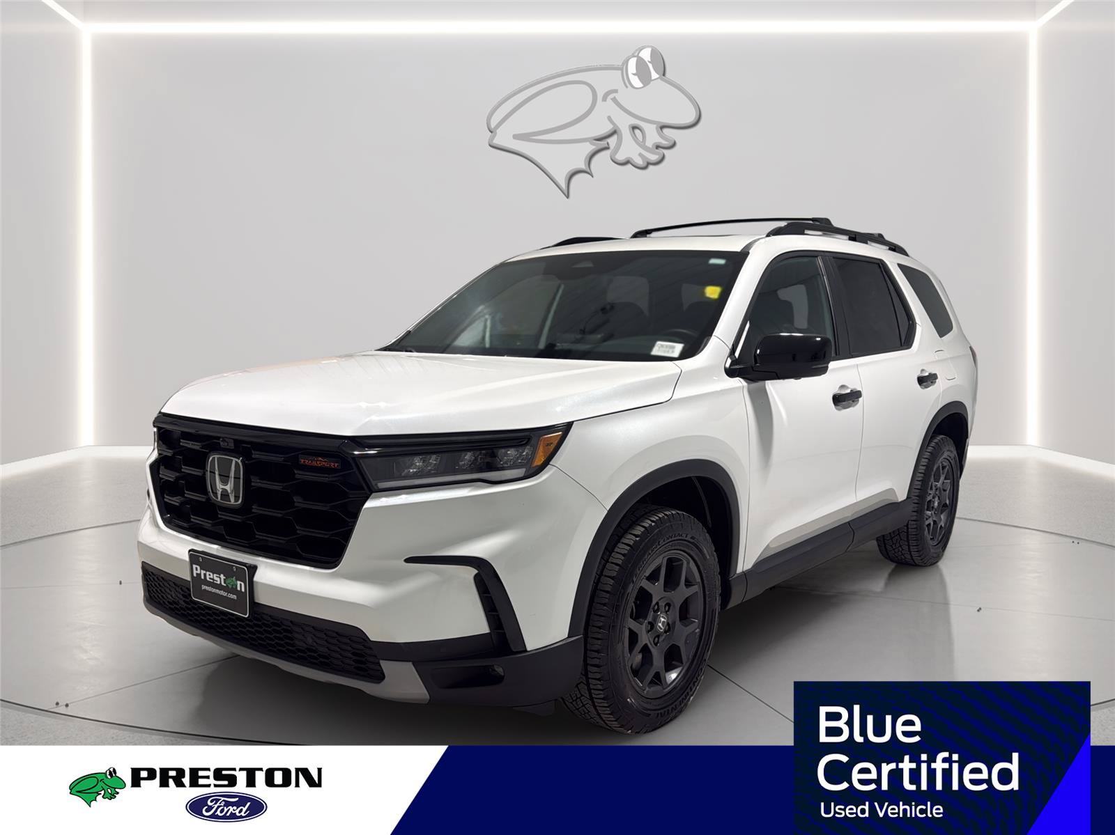 Used 2025 Honda Pilot TrailSport