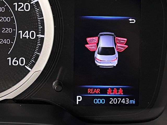 Used 2021 Toyota Corolla LE FWD image 17