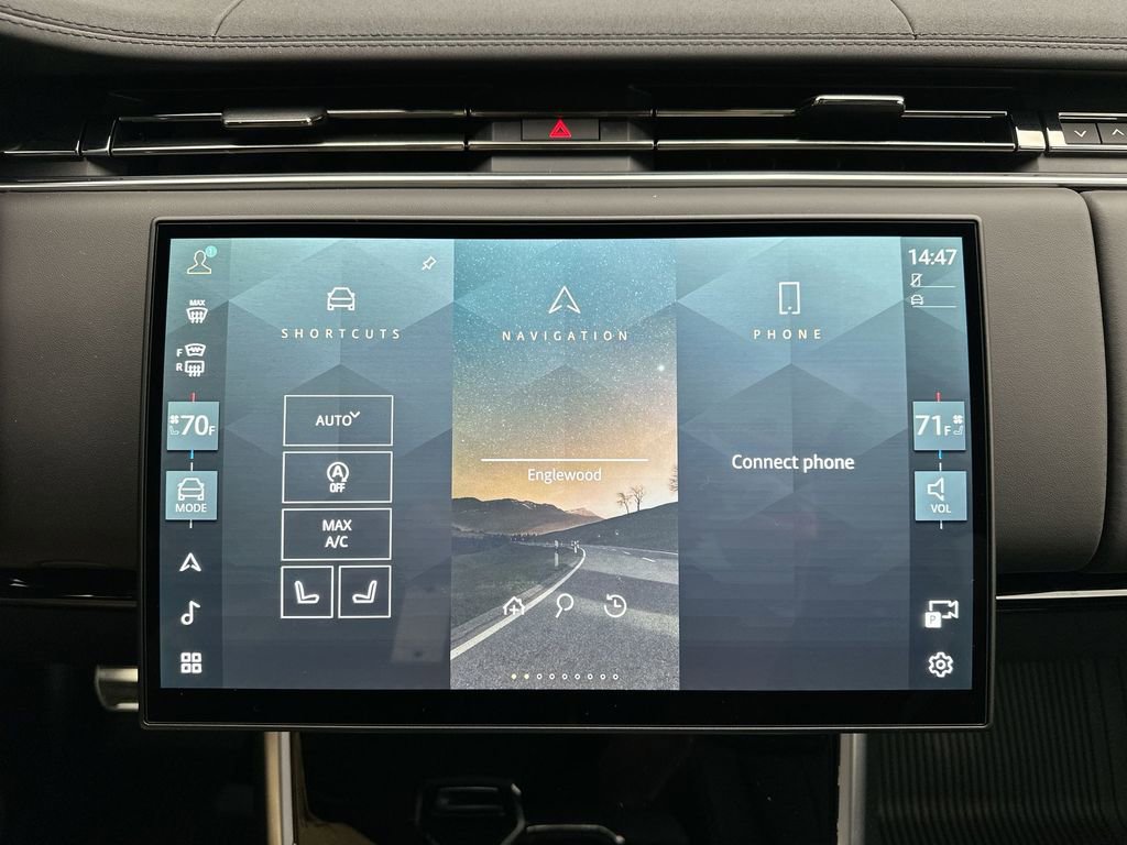 New 2026 Land Rover Range Rover SE image 26