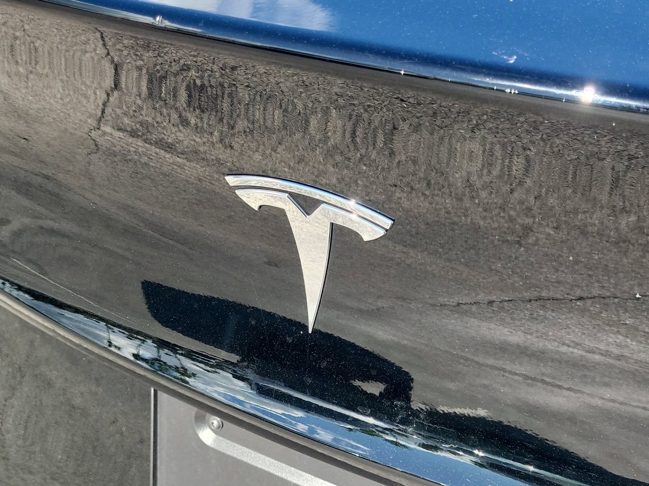 Used 2024 Tesla Model Y Long Range image 7