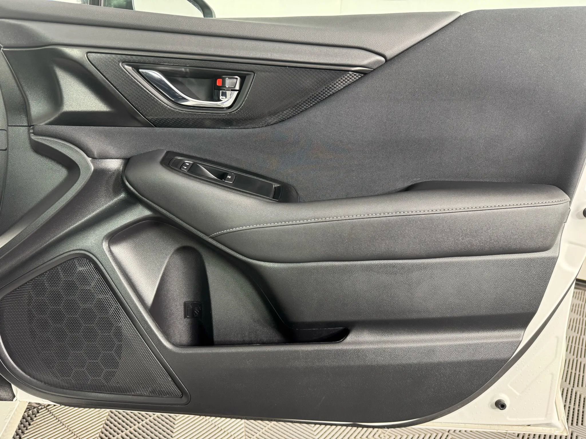 Used 2025 Subaru Legacy Premium AWD/4WD image 39