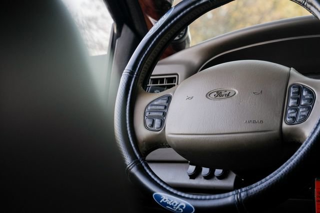 Used 2002 Ford Excursion Limited AWD/4WD image 47
