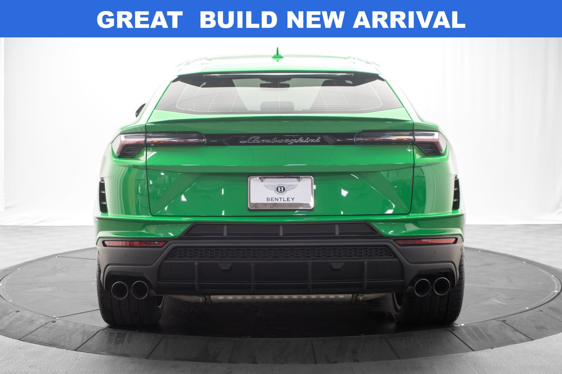 Used 2023 Lamborghini Urus S AWD/4WD image 4