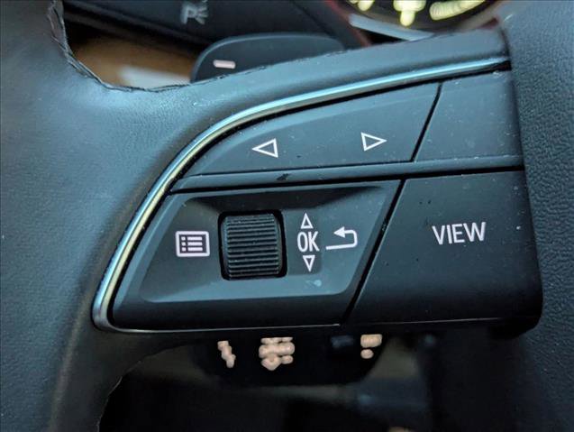 Used 2023 Audi Q5 2.0T Premium w/ Convenience Package image 11