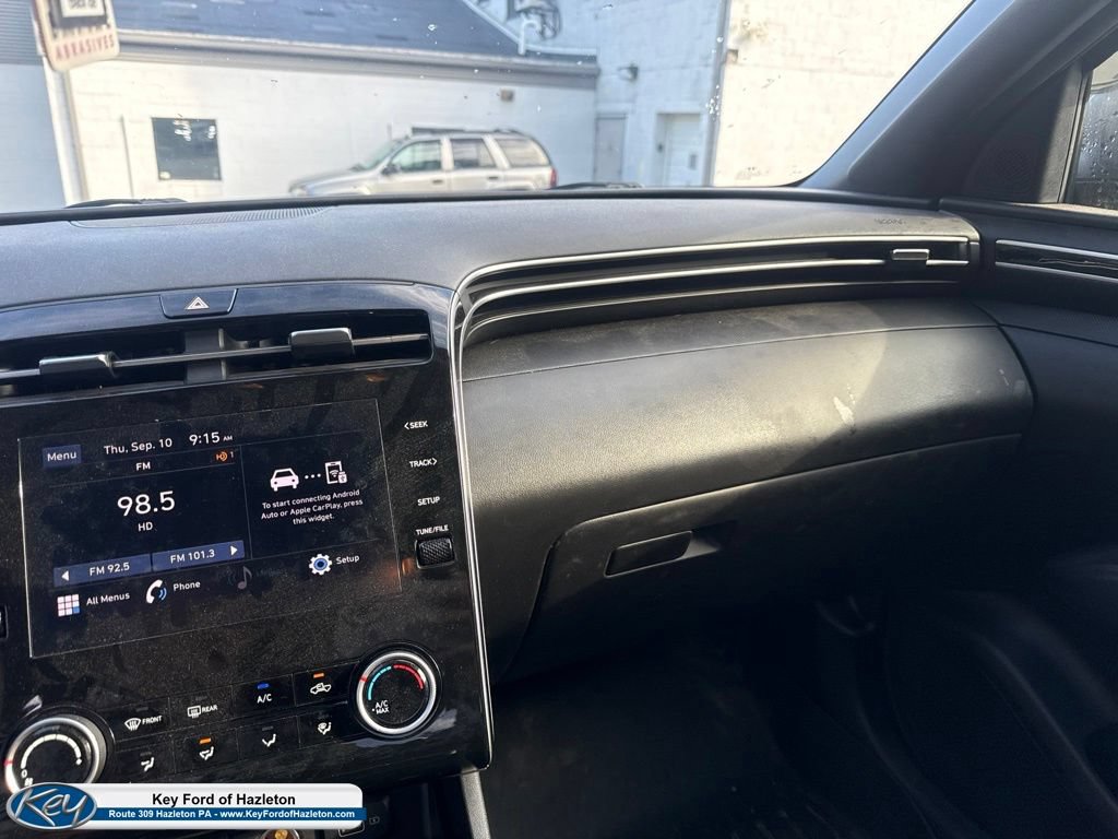 Used 2024 Hyundai Santa Cruz SE FWD image 28