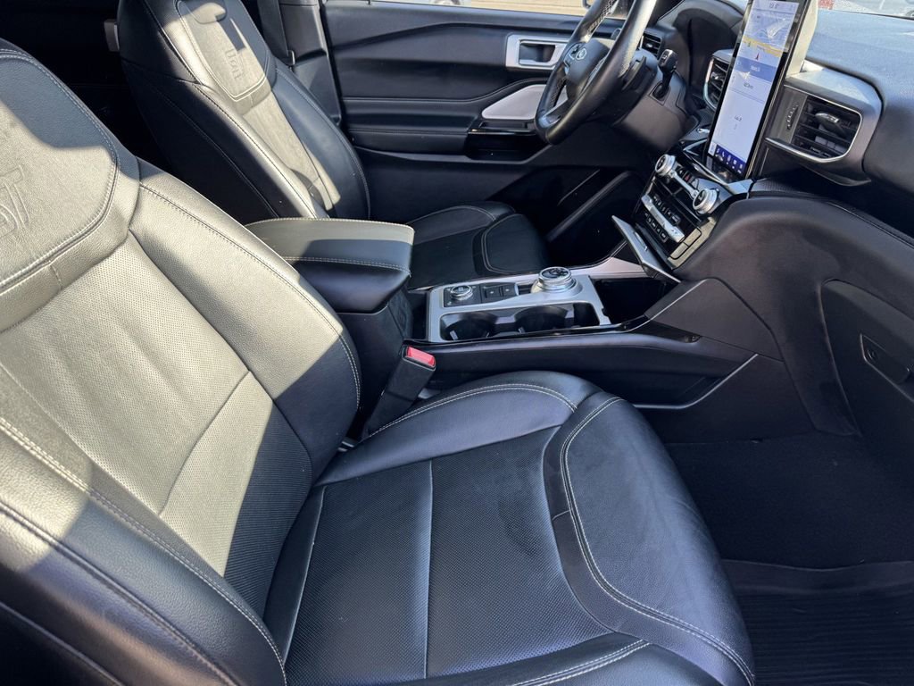 Certified 2023 Ford Explorer ST w/ Equipment Group 401A image 6