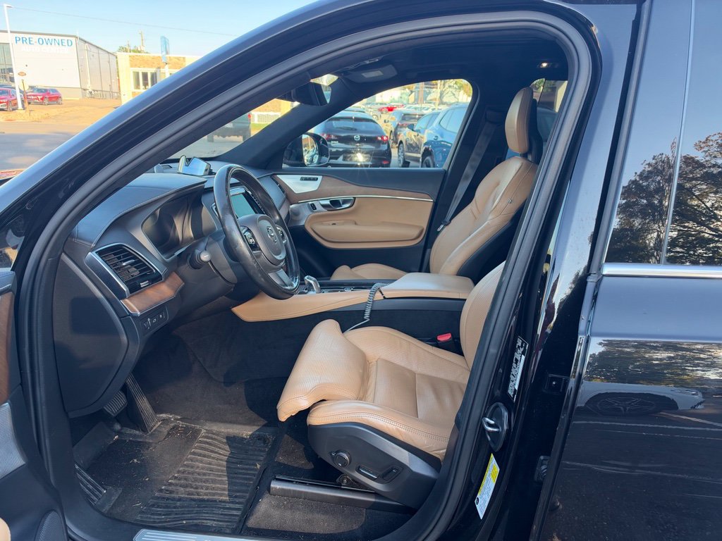 Used 2018 Volvo XC90 T8 Inscription w/ Luxury Package AWD/4WD image 6