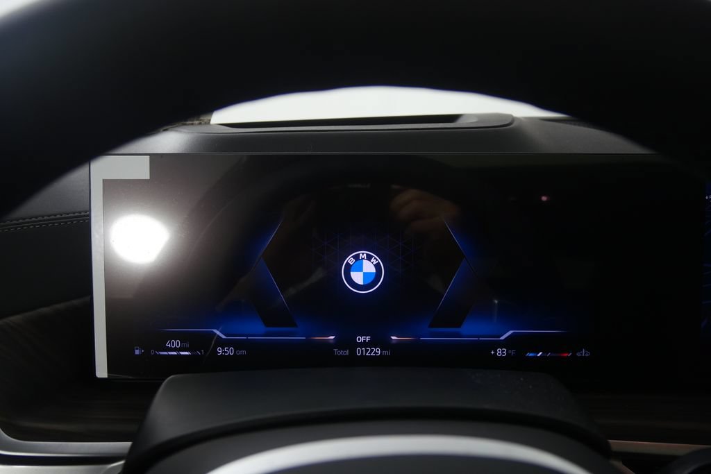 Used 2027 BMW X6 xDrive40i w/ Executive Package AWD/4WD image 20