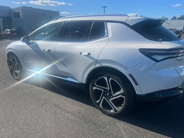 Certified 2024 Chevrolet Equinox EV LT FWD image 7