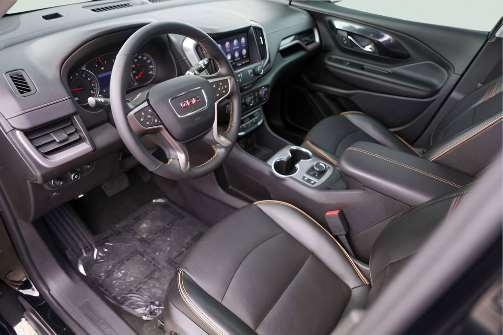 Used 2024 GMC Terrain AT4 image 13
