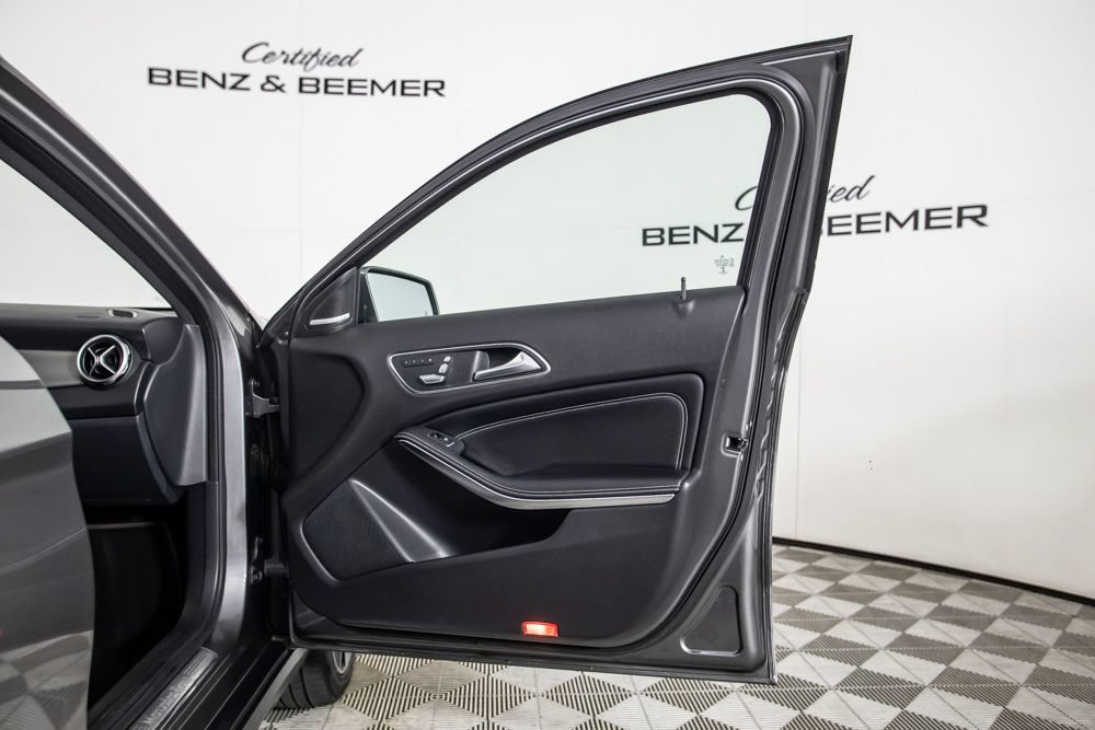 Used 2019 Mercedes-Benz GLA 250 4MATIC image 19