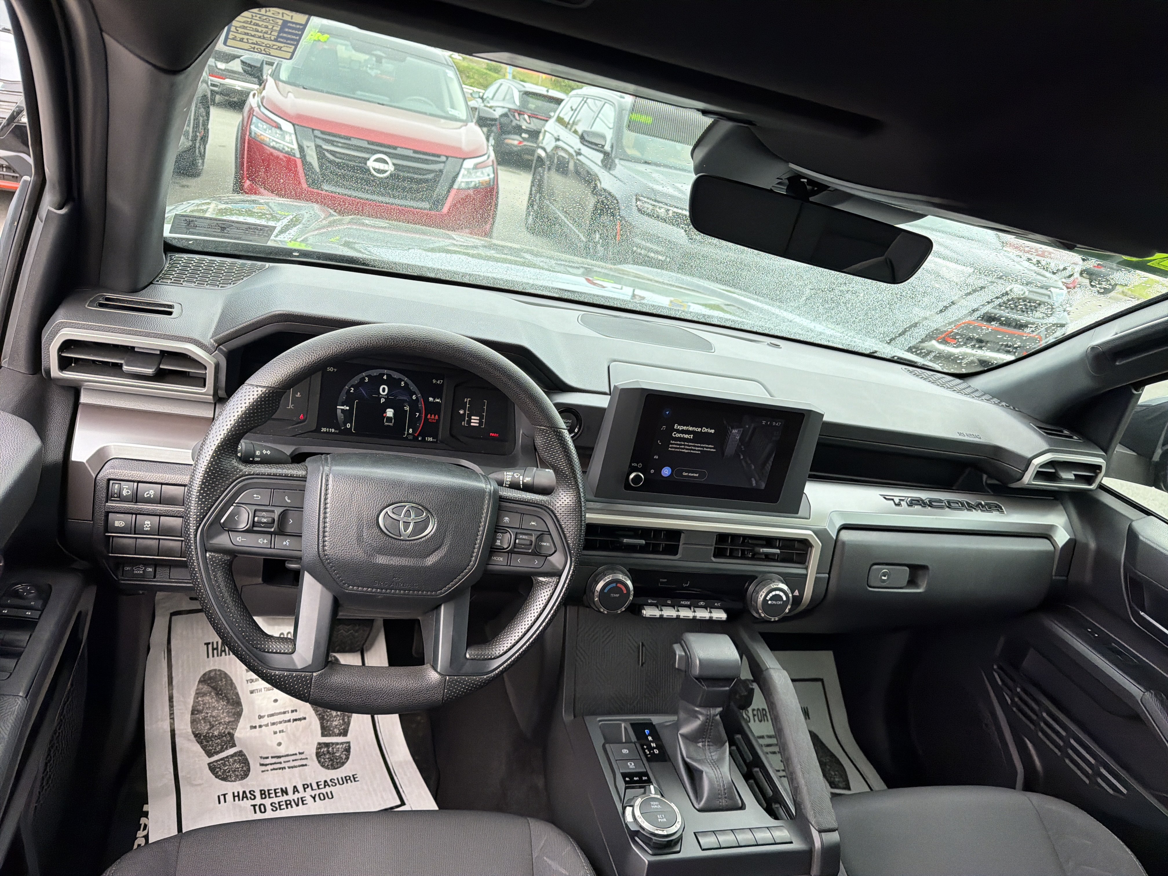Used 2024 Toyota Tacoma SR5 AWD/4WD image 13