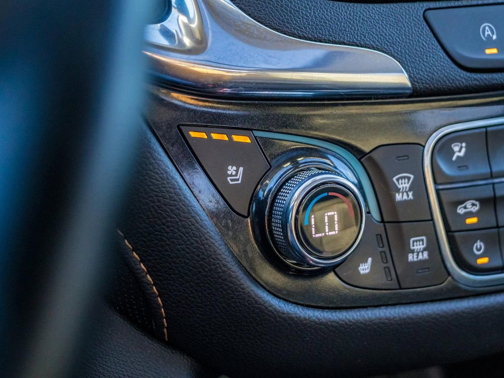 Used 2024 Chevrolet Equinox Premier image 28