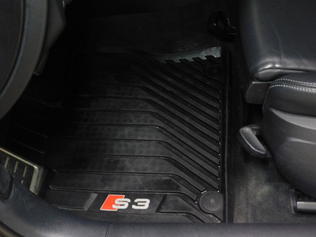 Used 2018 Audi S3 Prestige AWD/4WD image 34