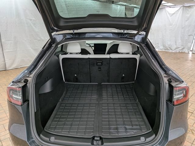 Used 2022 Tesla Model Y Performance image 20