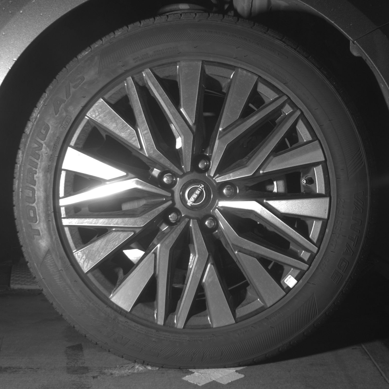 Used 2025 Nissan Altima 2.5 SV image 13