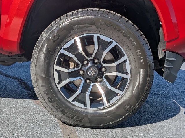 Used 2020 Toyota Tacoma TRD Sport RWD image 15