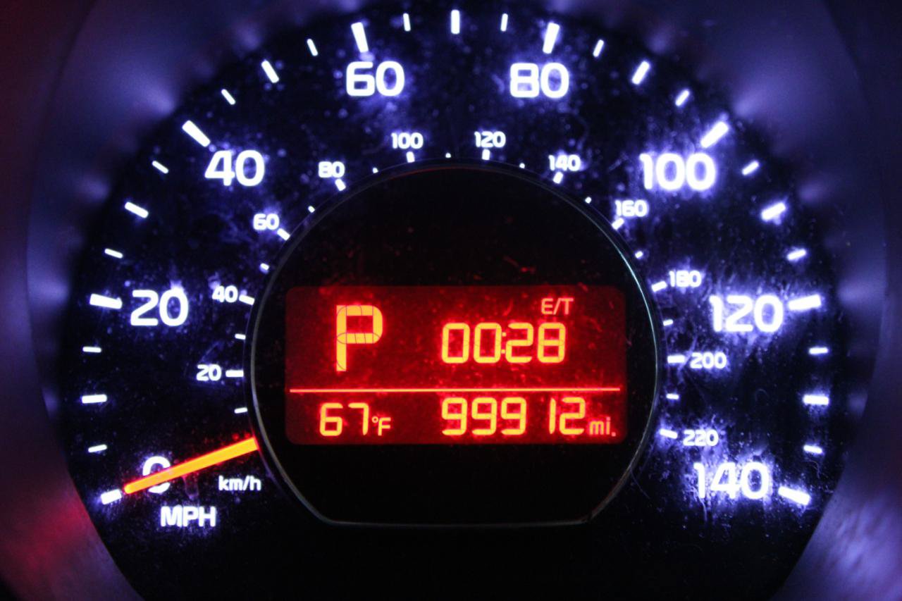 Used 2014 Kia Soul ! w/ Sun & Sound Package FWD image 22