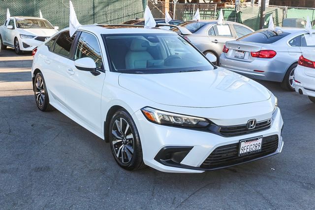 Used 2023 Honda Civic EX image 3