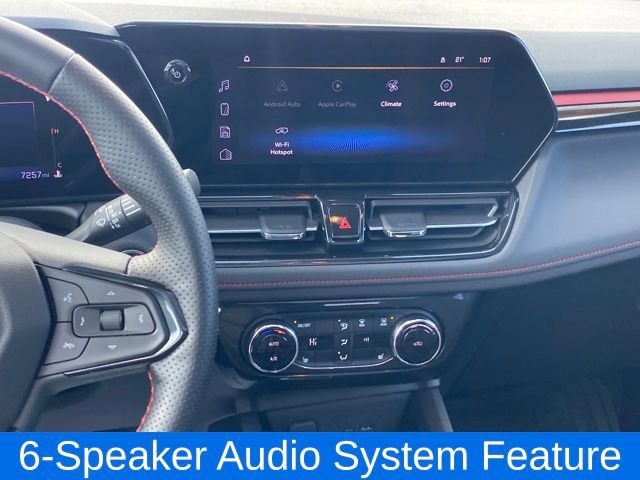 Used 2025 Chevrolet TrailBlazer RS w/ Convenience Package image 9