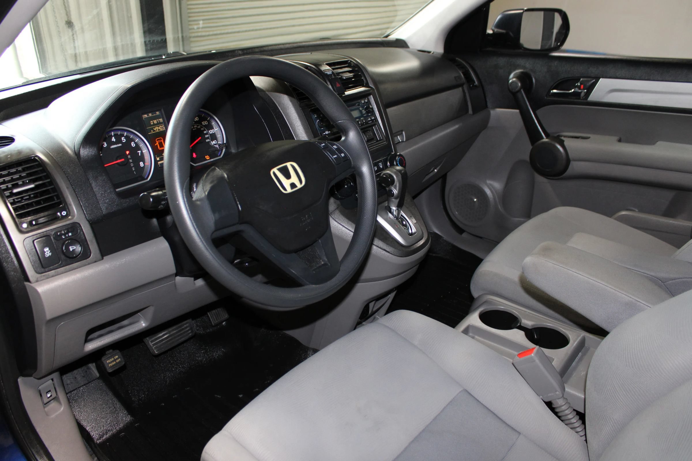 Used 2011 Honda CR-V LX image 20