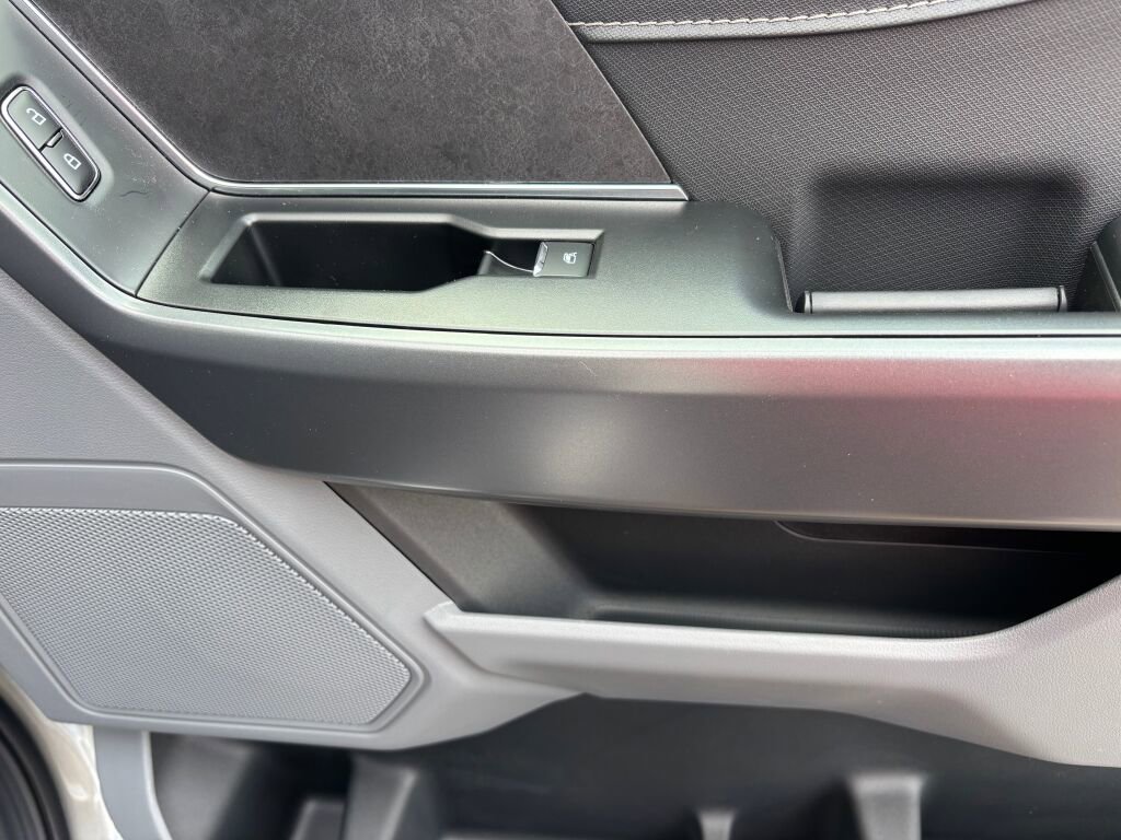 New 2025 Ford F150 XLT w/ Equipment Group 302A MID image 12