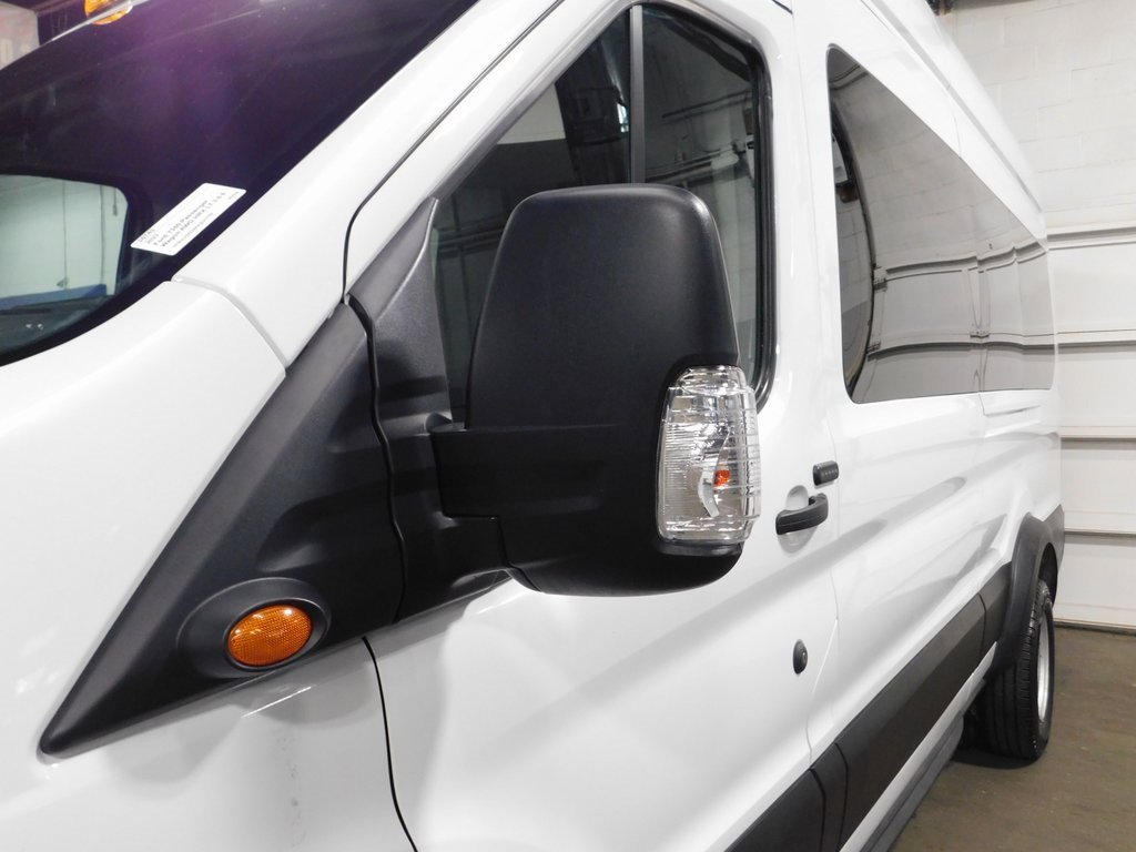 Used 2023 Ford Transit 350 XLT image 21