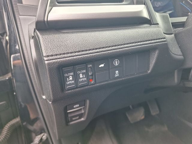 Used 2023 Honda Odyssey EX-L image 52