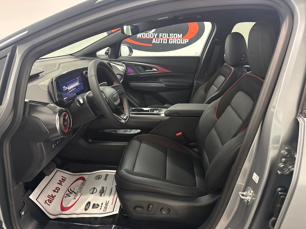 New 2026 Chevrolet Equinox EV RS w/ Convenience Package II FWD image 8