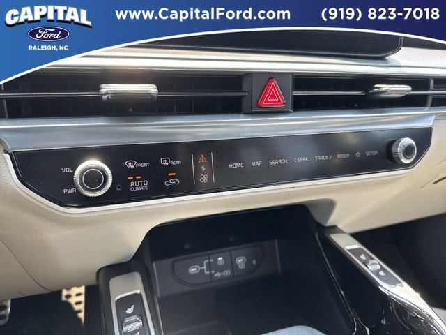 Used 2026 Kia Sorento SX FWD image 30