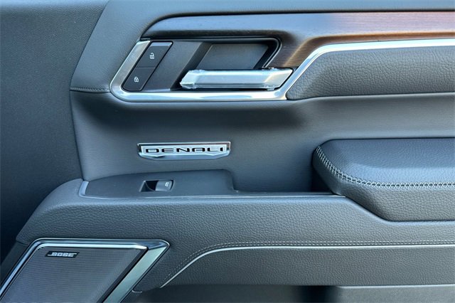 New 2026 GMC Sierra 1500 Denali w/ Denali Reserve Package image 19