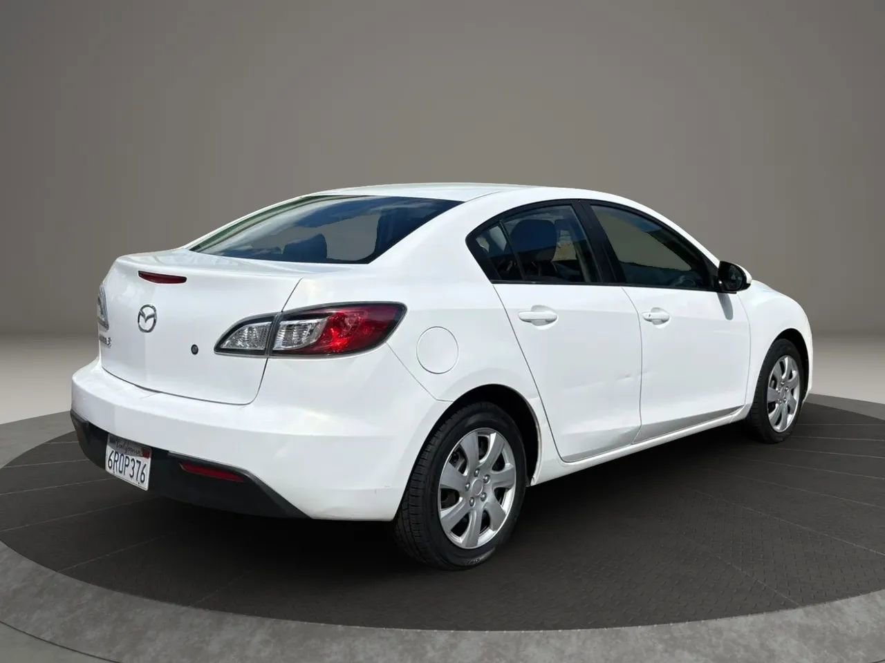 Used 2011 MAZDA MAZDA3 i Sport FWD image 6