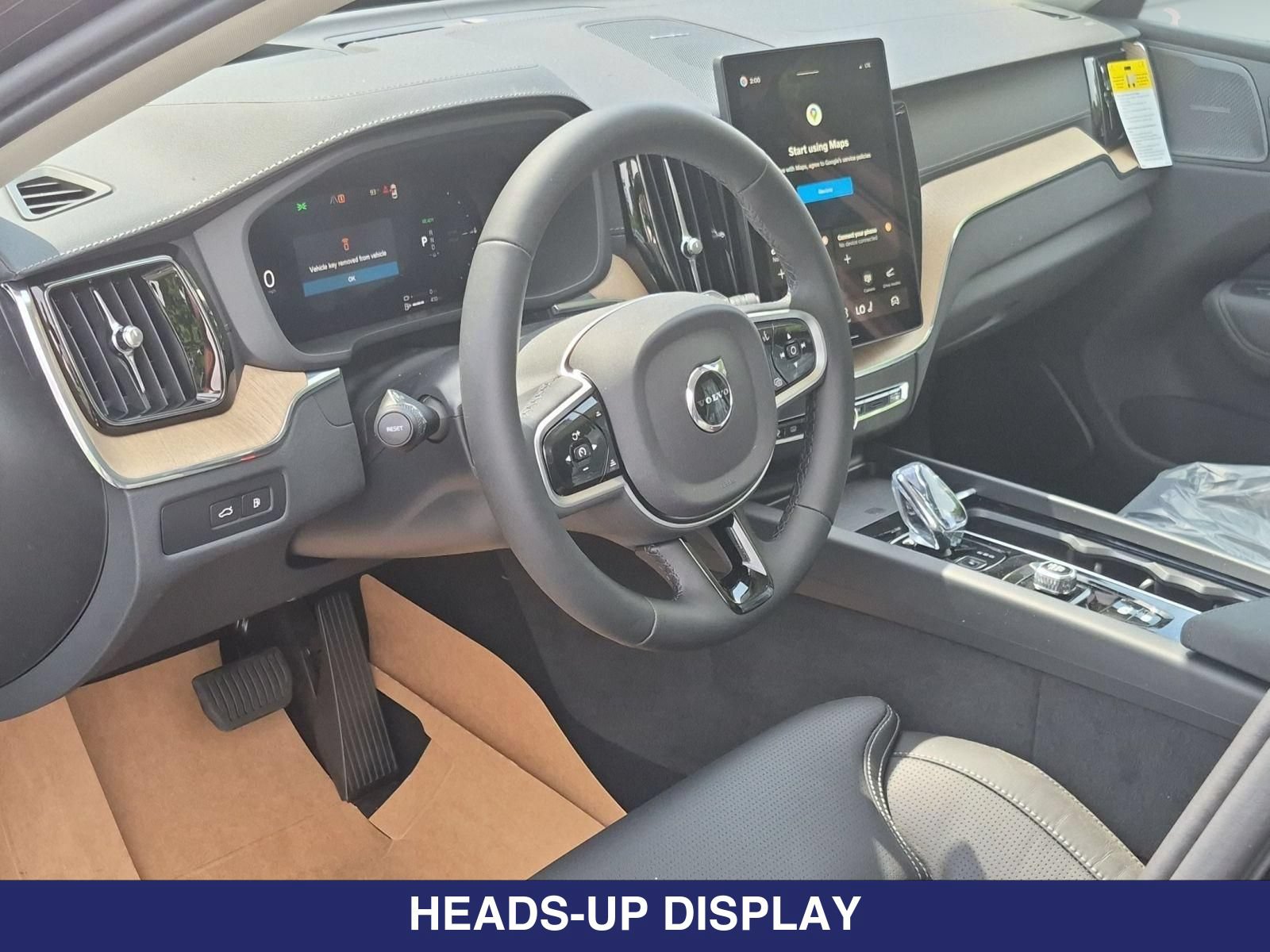 New 2026 Volvo XC60 T8 Ultra w/ Protection Package Premier AWD/4WD image 11