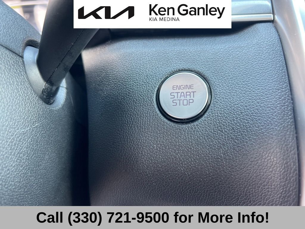 Certified 2023 Kia Sorento S w/ Panoramic Sunroof Package FWD image 38