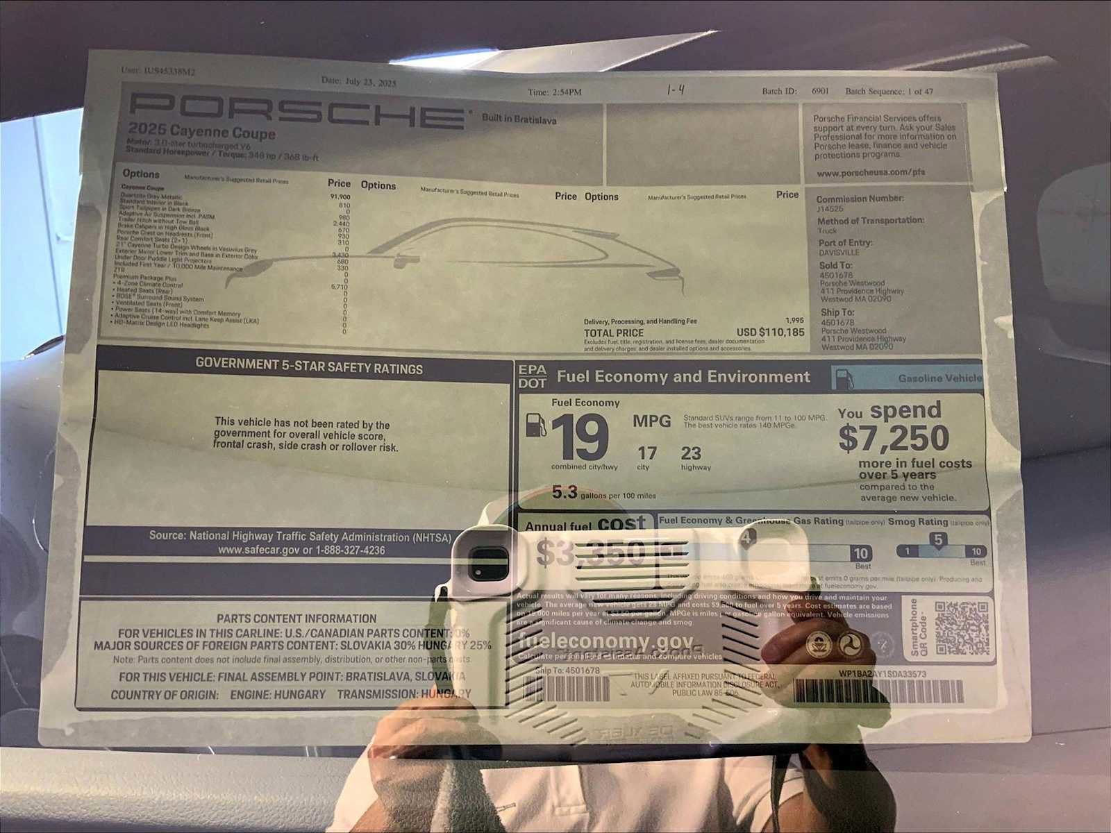 New 2025 Porsche Cayenne Coupe image 24