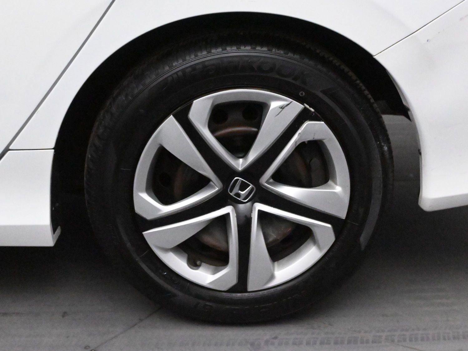 Used 2018 Honda Civic LX image 10
