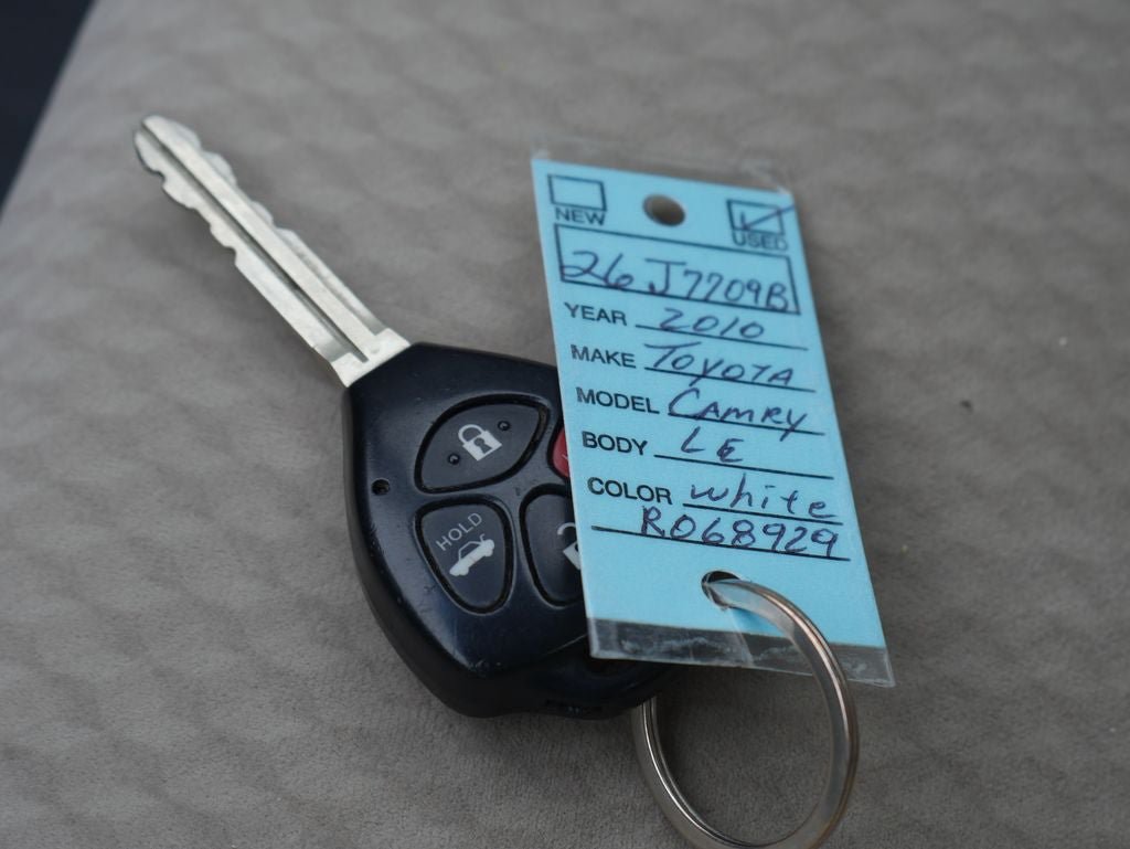 Used 2010 Toyota Camry FWD image 14
