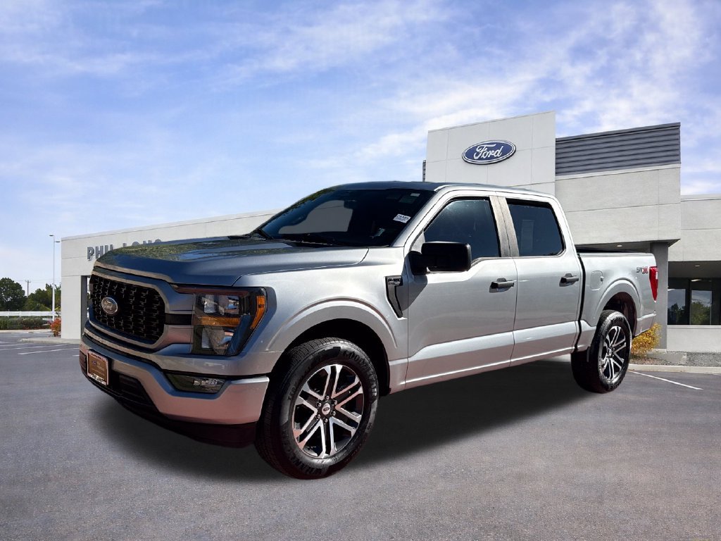 Used 2023 Ford F150 XL w/ STX Appearance Package RWD image 3