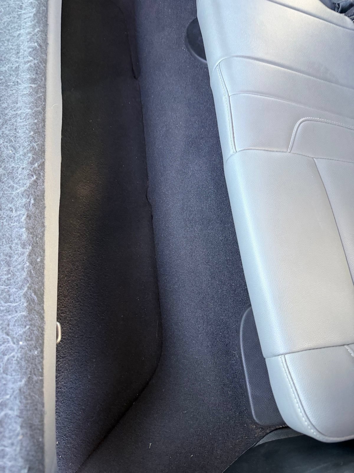 Used 2019 Chevrolet Suburban LT AWD/4WD image 18
