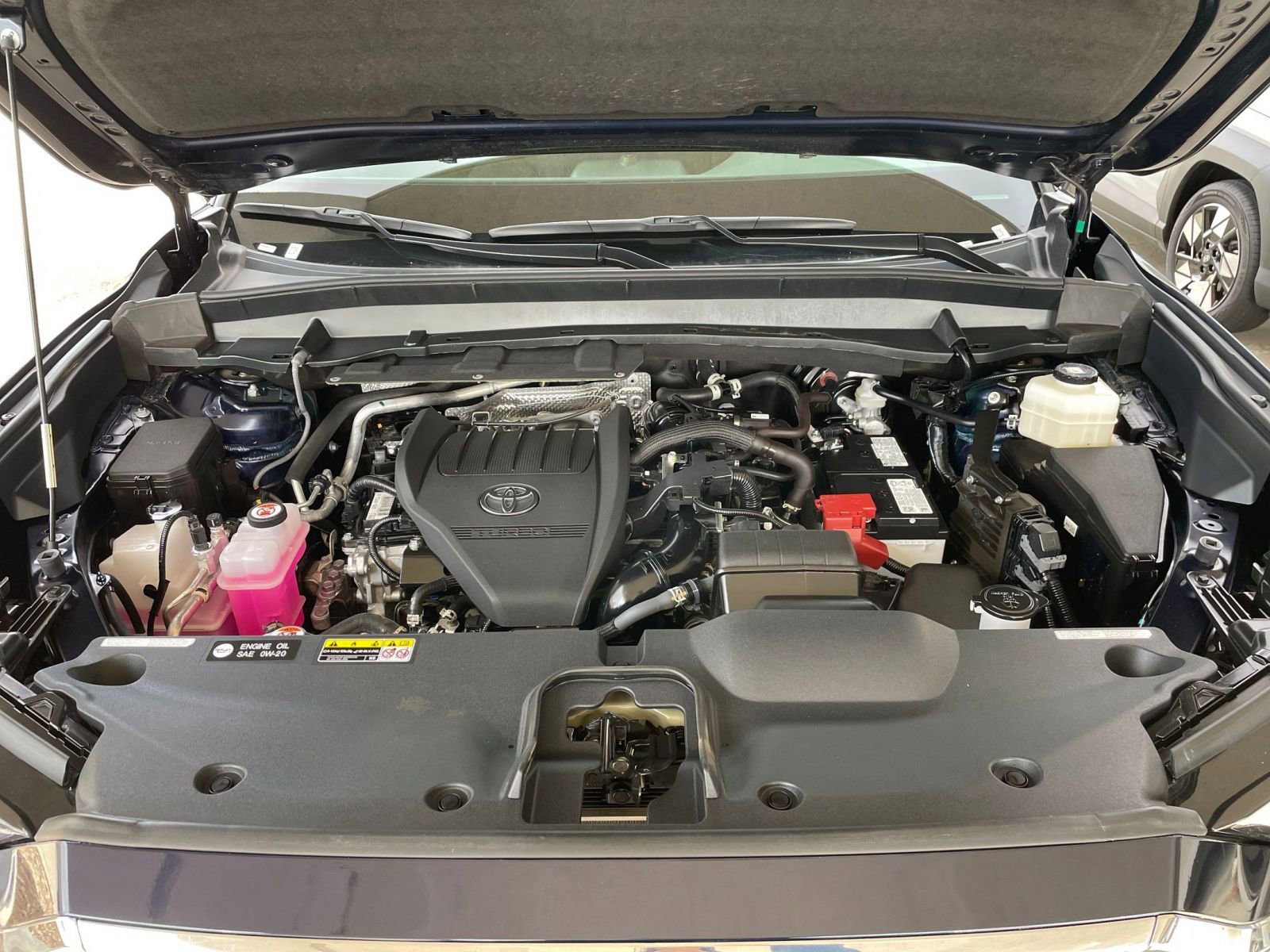 Used 2025 Toyota Grand Highlander FWD image 33