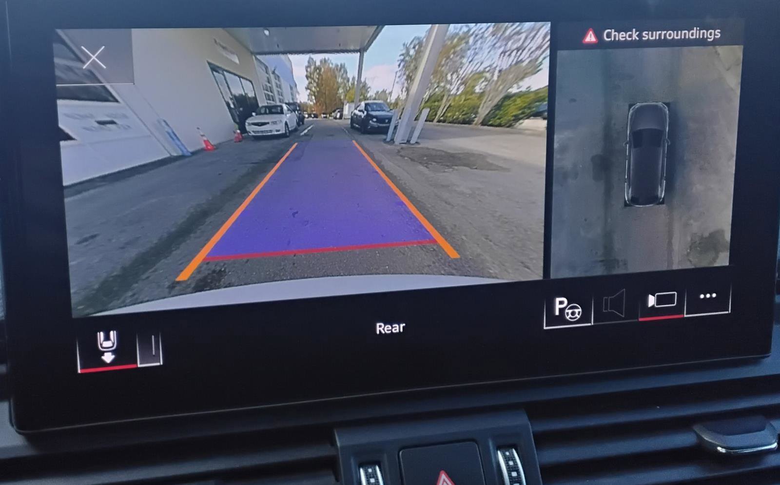 Certified 2023 Audi Q5 Prestige w/ Prestige Package image 27