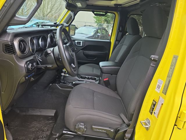 Used 2023 Jeep Wrangler Unlimited w/ Cold Weather Group image 14