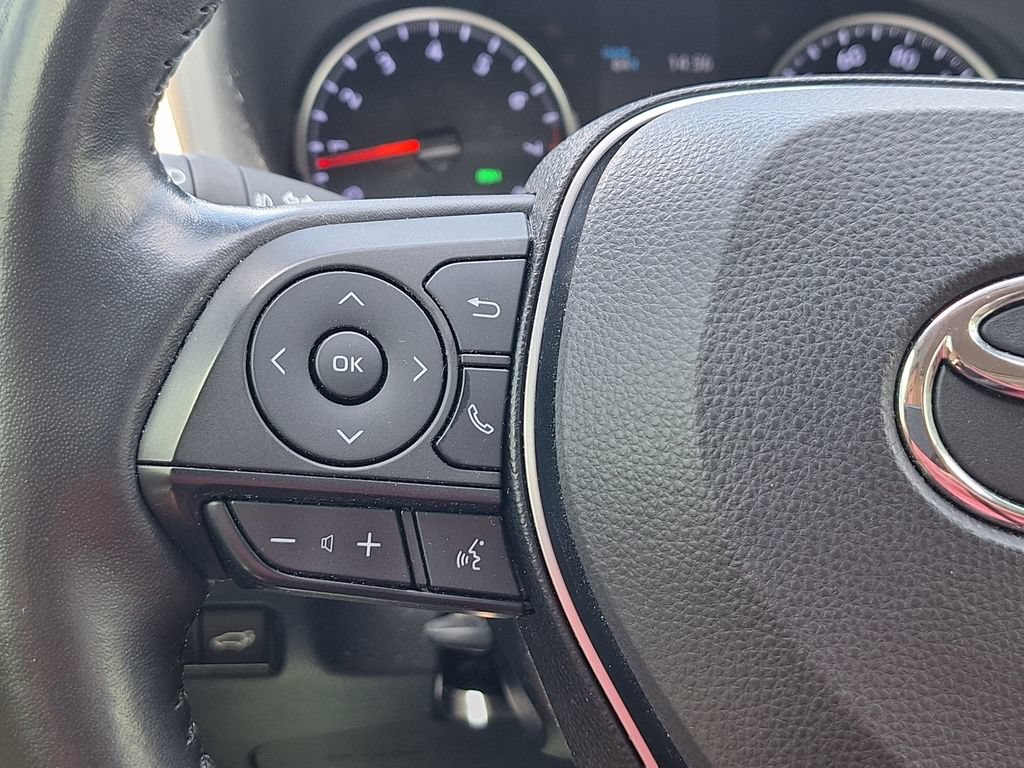 Used 2019 Toyota RAV4 XLE w/ Convenience Package AWD/4WD image 15