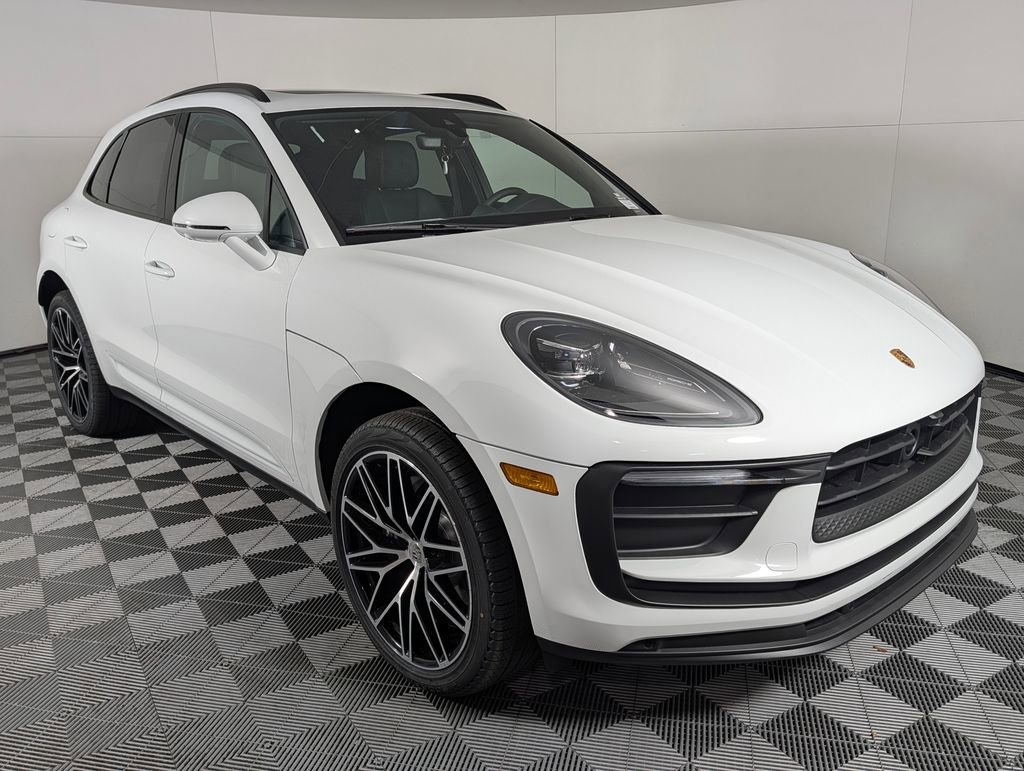 New 2026 Porsche Macan image 9
