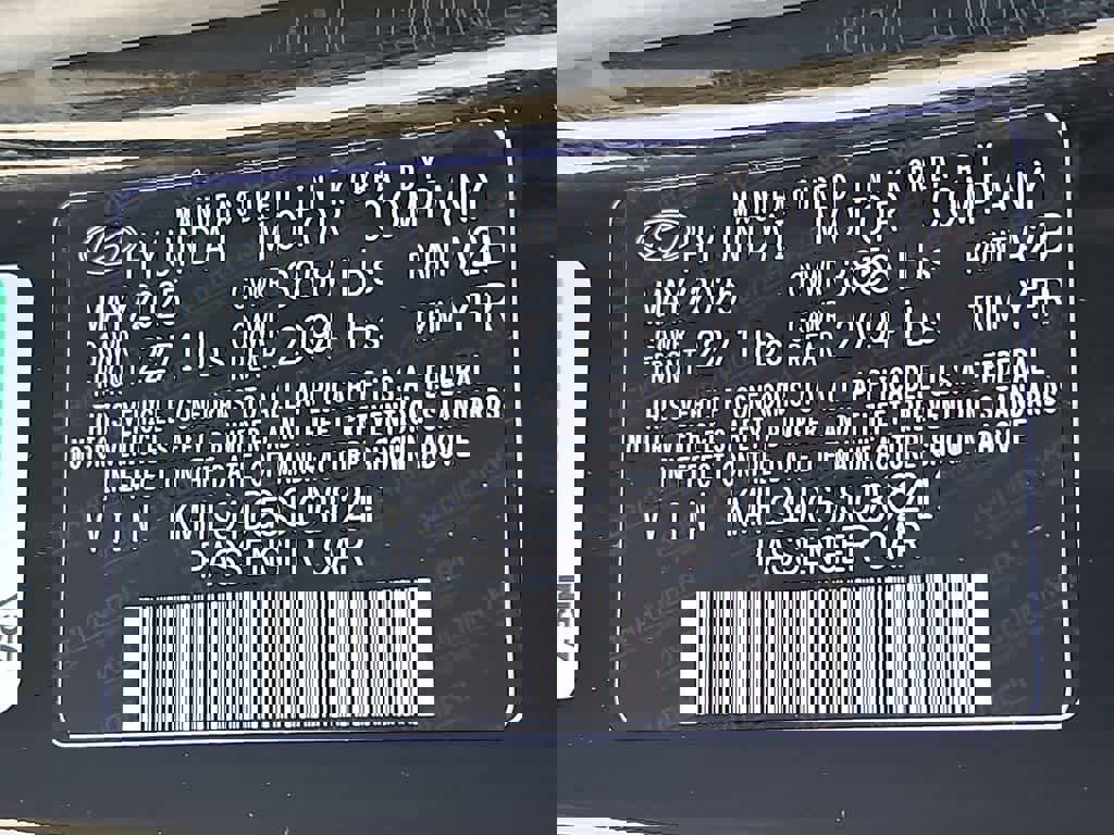 Used 2025 Hyundai Elantra SEL image 27