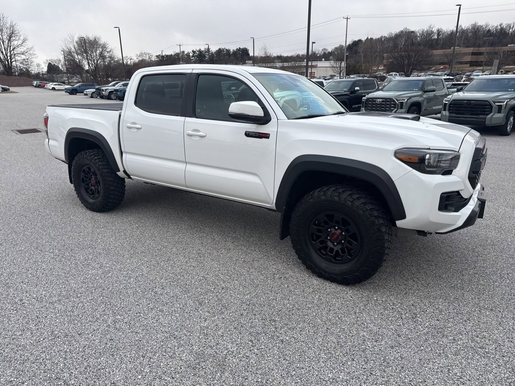 Used 2019 Toyota Tacoma TRD Pro image 2