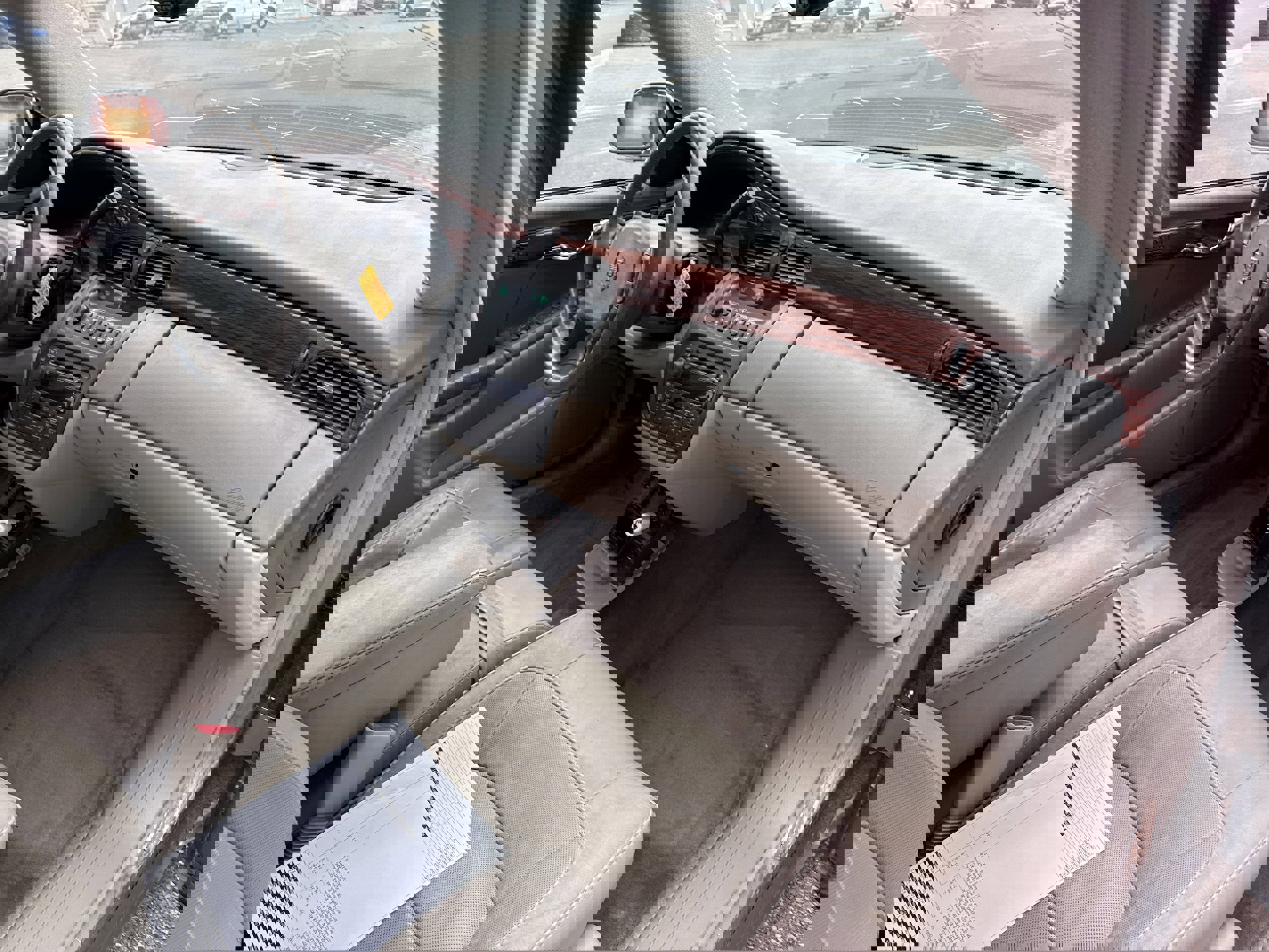 Used 2004 Cadillac De Ville w/ Equipment Group image 6