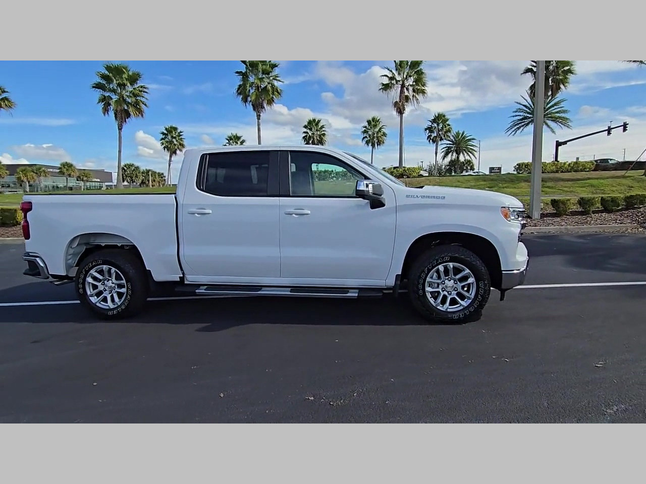New 2026 Chevrolet Silverado 1500 LT w/ Safety Package RWD image 19