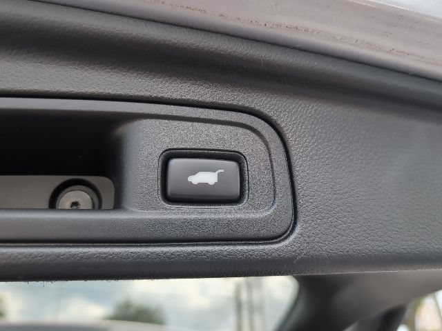 Used 2019 Honda Pilot Touring image 30