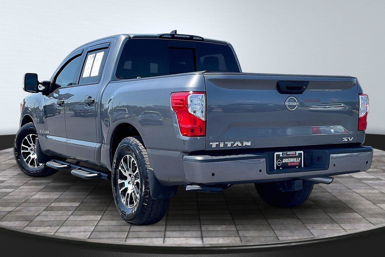 Certified 2024 Nissan Titan SV w/ SV Convenience Package RWD image 3